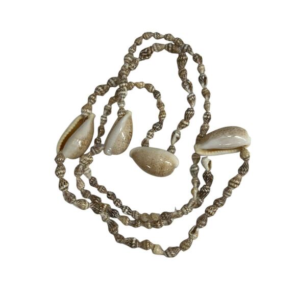 Shell Necklace Beach Overhead Seashells Strand String 34 Inch - Picture 6 of 6